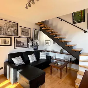  Apartment Plinio Center Town