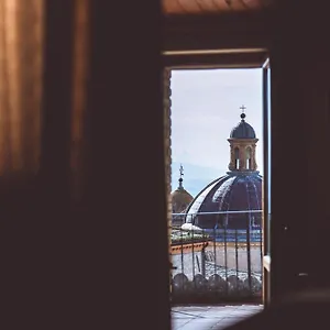 http://assisi-piazza-apartments.hotels-perugia.com